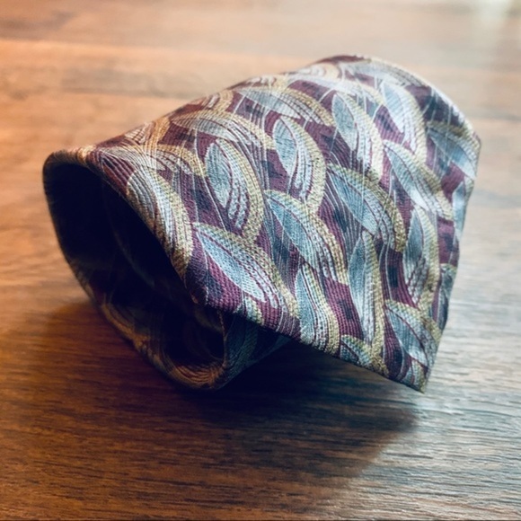 Robert Talbott “Seven Fold” Hand Made Silk Tie - Picture 6 of 8